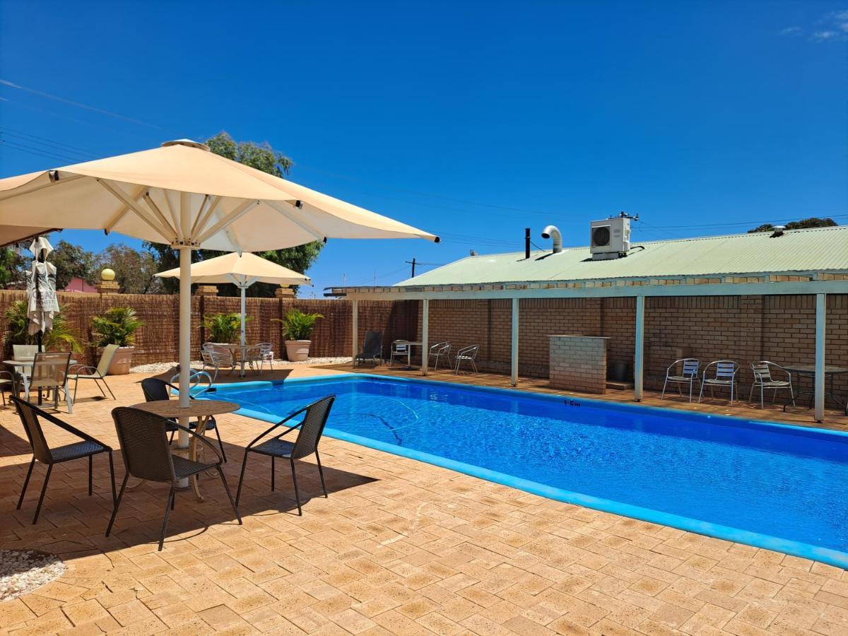 Albion Hotel Kalgoorlie Kültér fotó