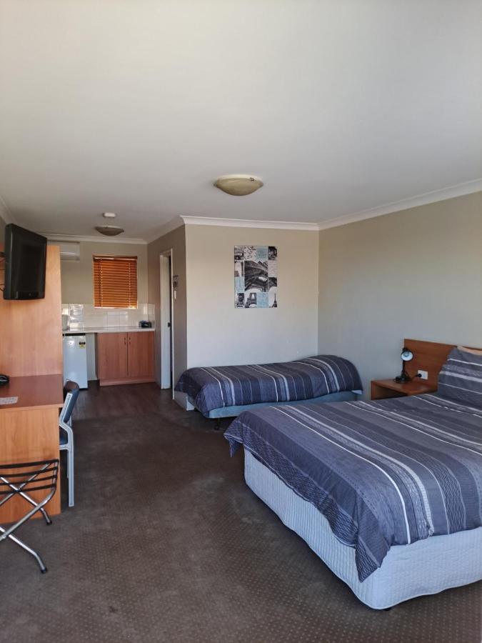 Albion Hotel Kalgoorlie Kültér fotó